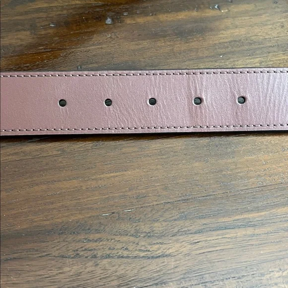 Polo by Ralph Lauren Reversible Black/ town Belt with Gold Buckle, 32.5” - Picture 10 of 10